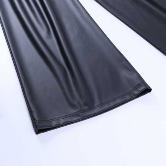 Black High Waisted Faux Leather Palazzo Pants (S) - Picture 7 of 11